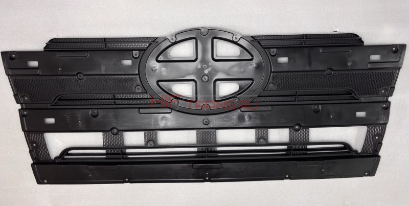 Решетка капота FAW J7 5302076B90F ОРИГИНАЛ