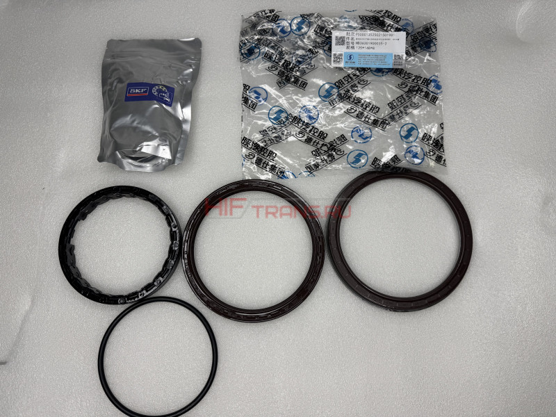 РК ступицы задней SHACMAN X6000 (сальники 5шт.+смазка+перчатка) 8950060 Оригинал