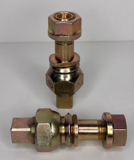 Шпилька колеса заднего правая в сборе FSR90 1423311142