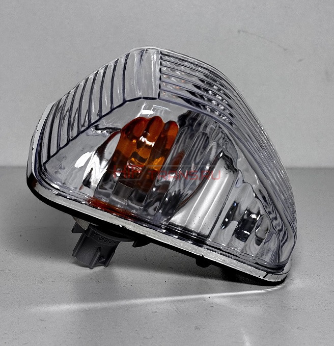 Повторитель поворота правый (на дверь) NPR/NQR/NLR/NMR/NQR/FSR90/FVR34/CYZ52