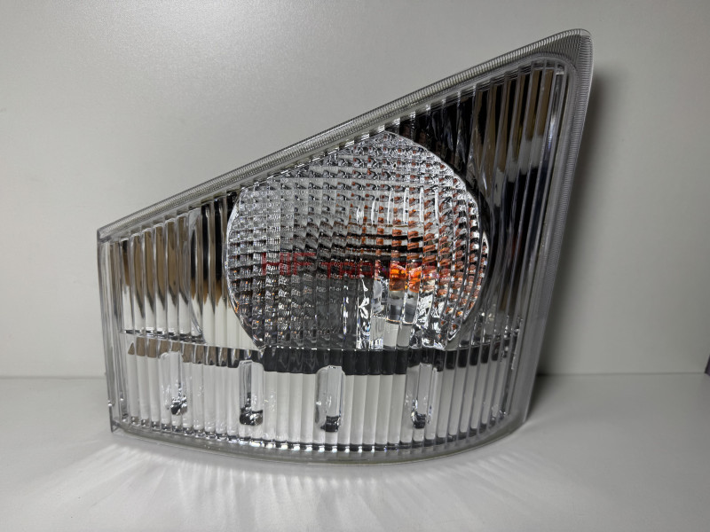 Указатель поворота ISUZU NPR75/NMR/NLR левый 8981554590