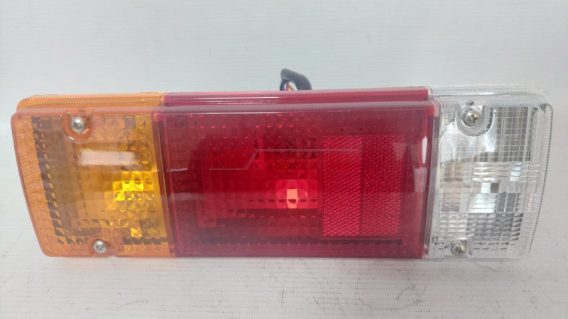 Фонарь задний левый HINO 300 (без ламп) 1205008L AUTODEPO
