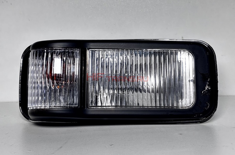 Указатель поворота на дверь левая ISUZU ELF правый руль 8980397772