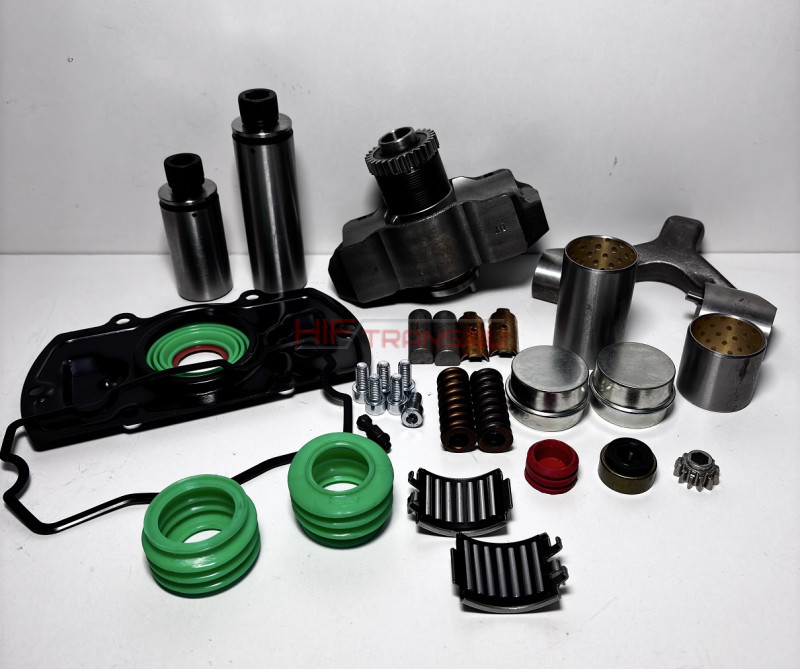 Суппорт тормозной перед левый в сборе Х6000