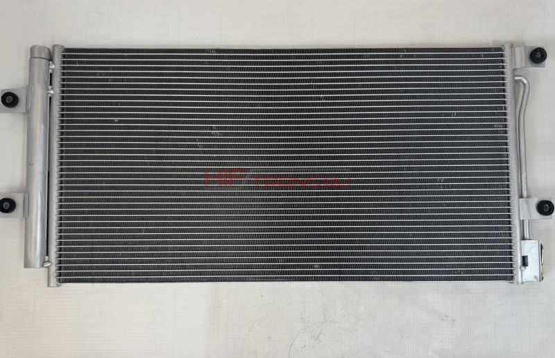 Радиатор кондиционера HOWO T5G/ SITRAK C7H 712W61942-0642