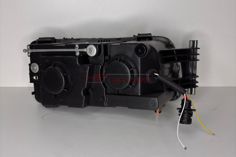 Фара передняя L (LED+разъем) HOWO T5G T/P