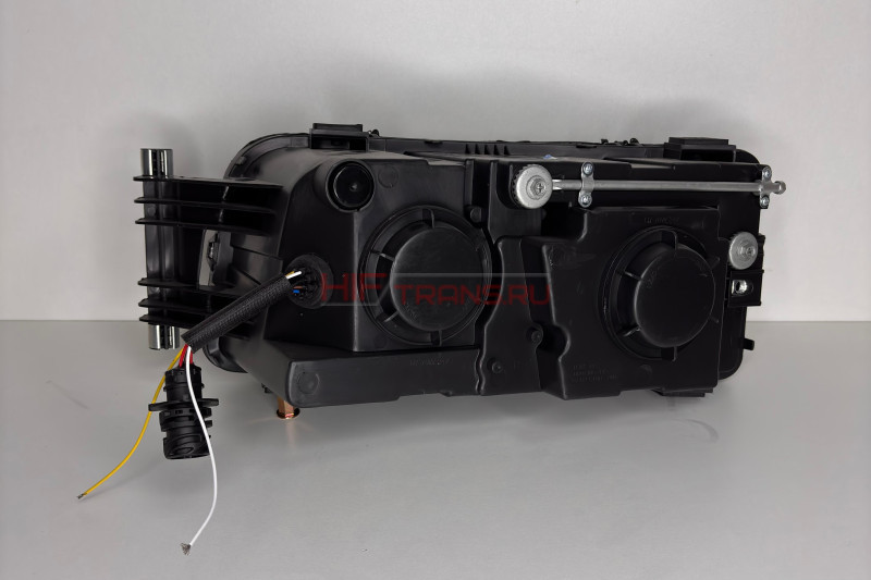 Фара передняя R (LED+разъем) HOWO T5G T/P