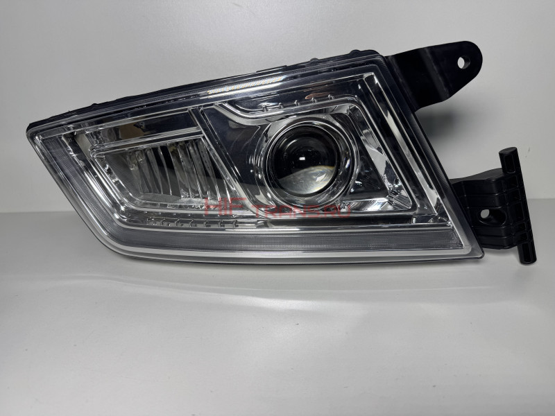 Фара передняя R SITRAK C7H