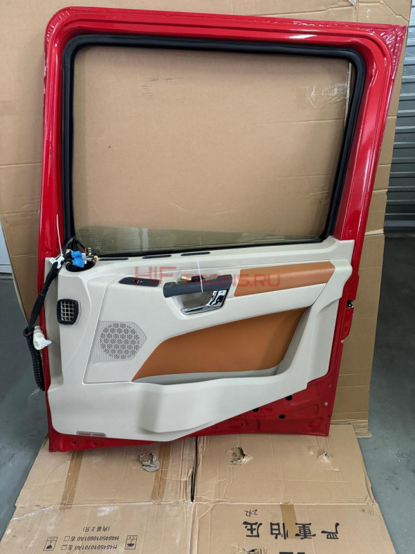 Дверь SHACMAN Х3000 в сборе левая КРАСНАЯ рестайлинг FDZ142512100110