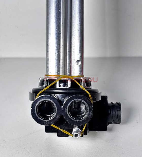 Датчик уровня топлива SITRAK C7H с подогревом (бак 600L) WG9925550764