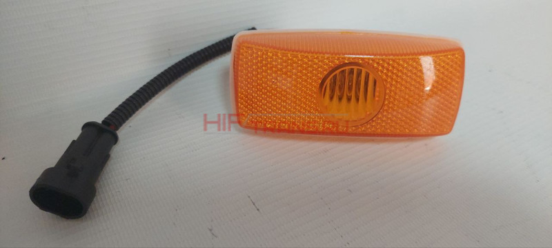 Фонарь габаритный на крыло LR WG9925720014 HOWO A5,A7,T5G,T7H (повторитель)WG9719790005 WG9100720012